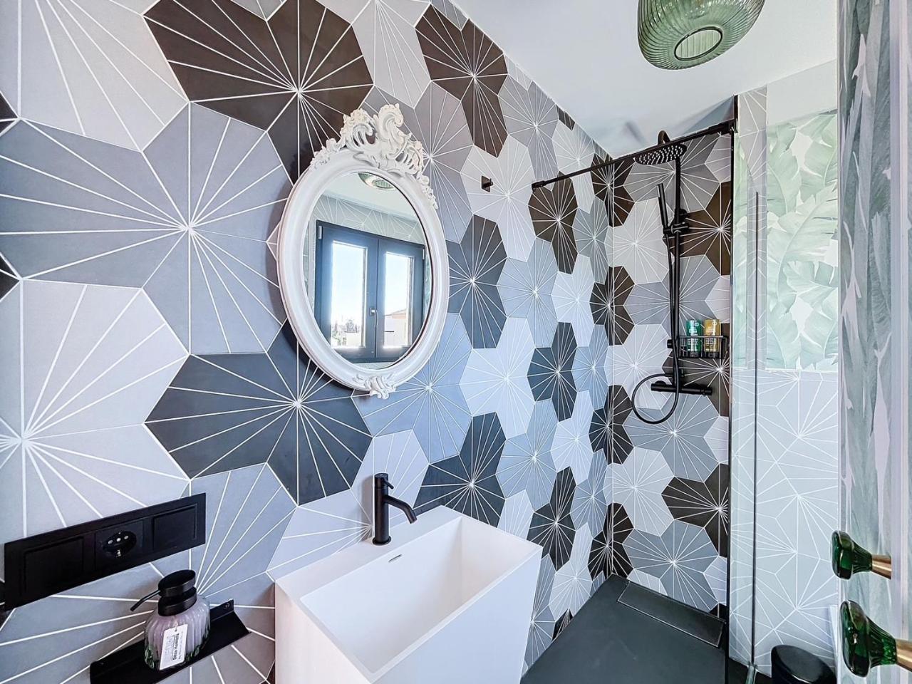 Regency Luxe Studio Τορρεμολίνος Εξωτερικό φωτογραφία