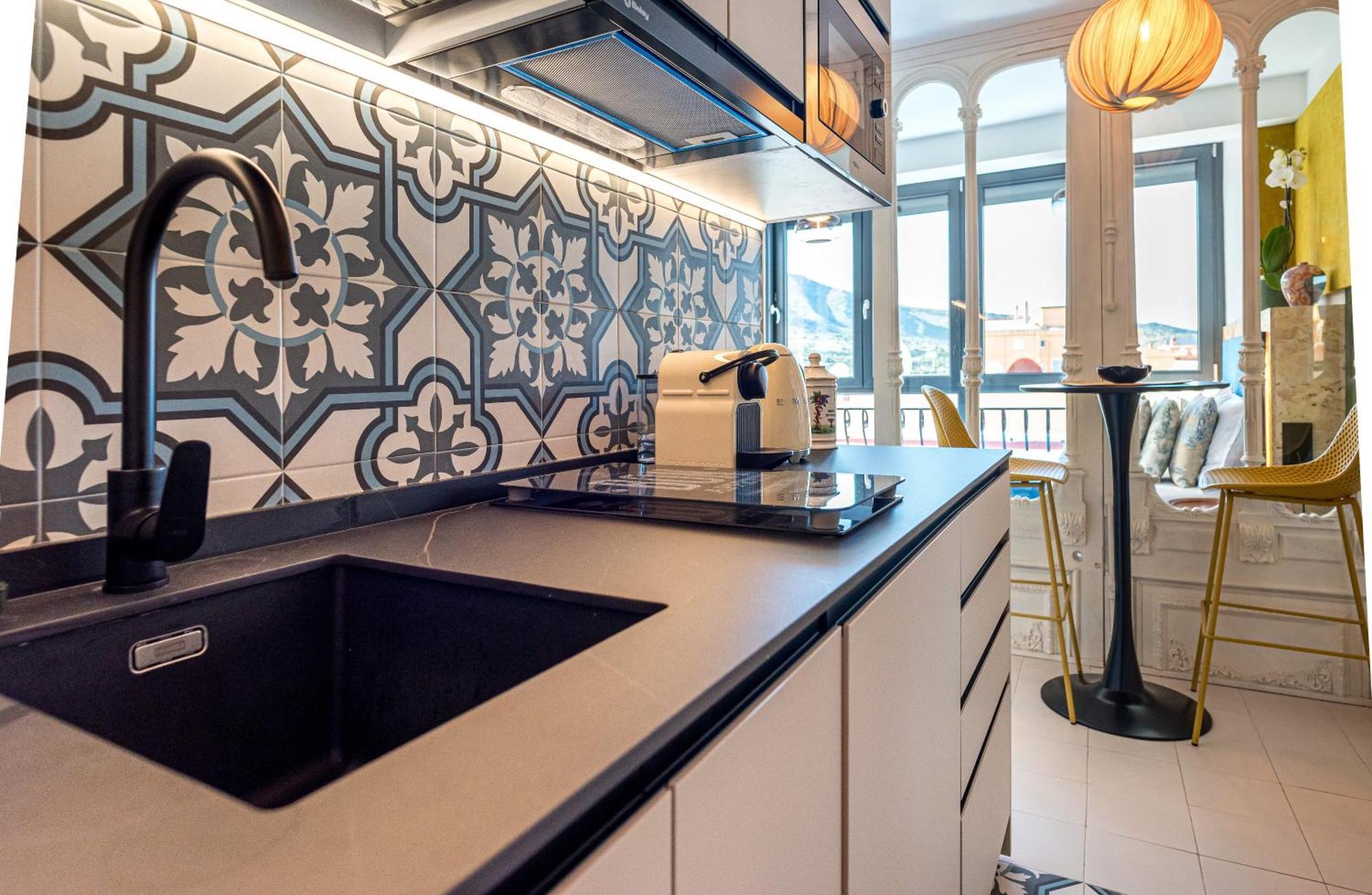 Regency Luxe Studio Τορρεμολίνος Εξωτερικό φωτογραφία