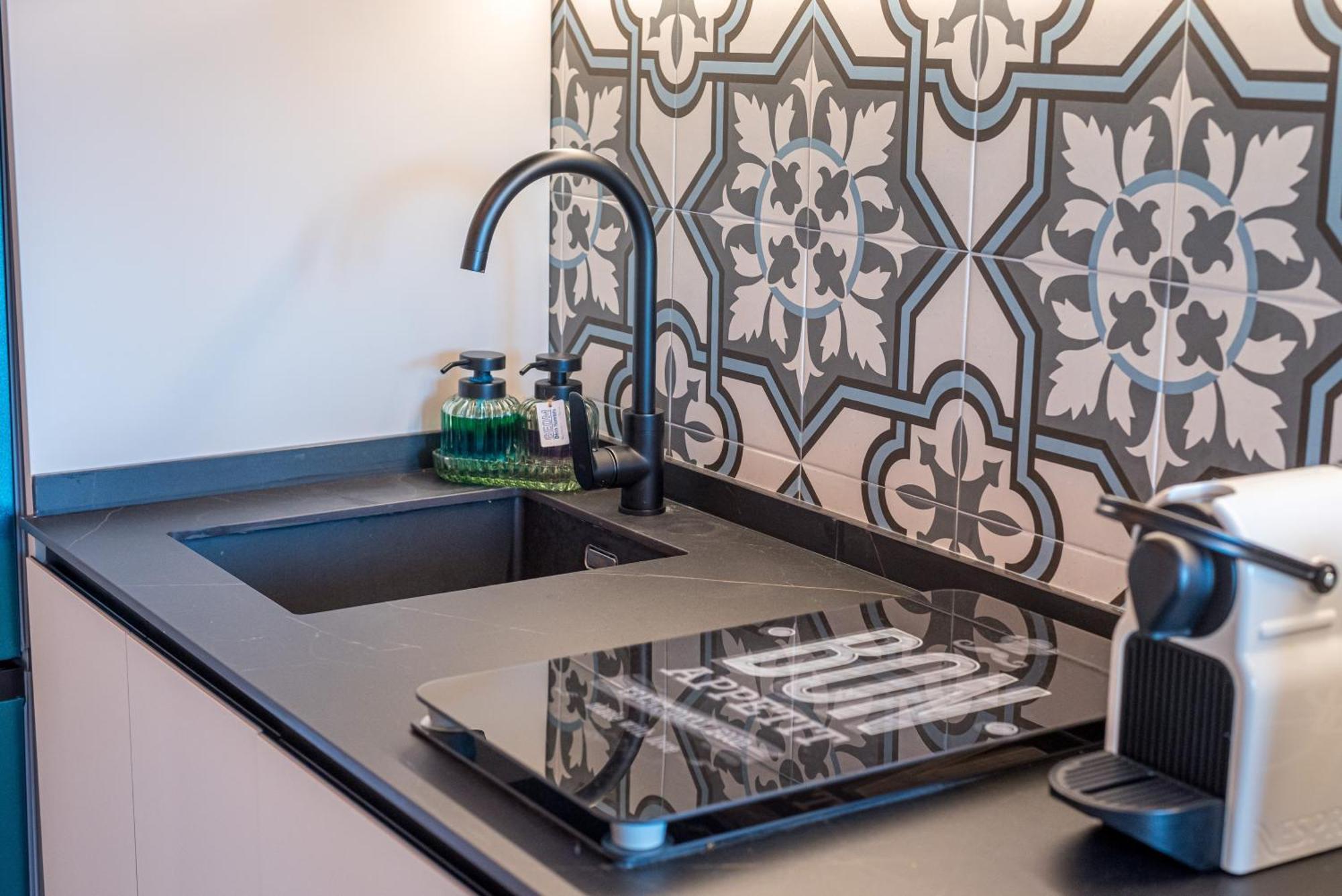 Regency Luxe Studio Τορρεμολίνος Εξωτερικό φωτογραφία